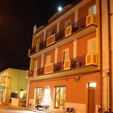 Hotel Piro Torrenova  Bagian luar foto