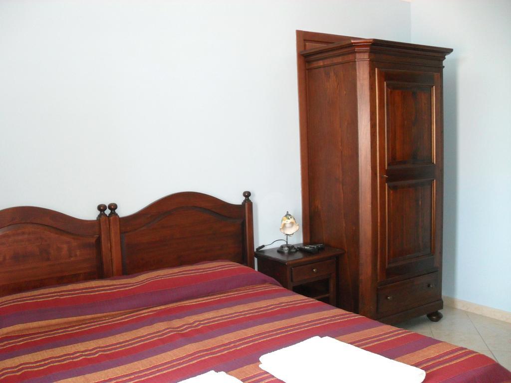 Hotel Piro Torrenova  Ruang foto