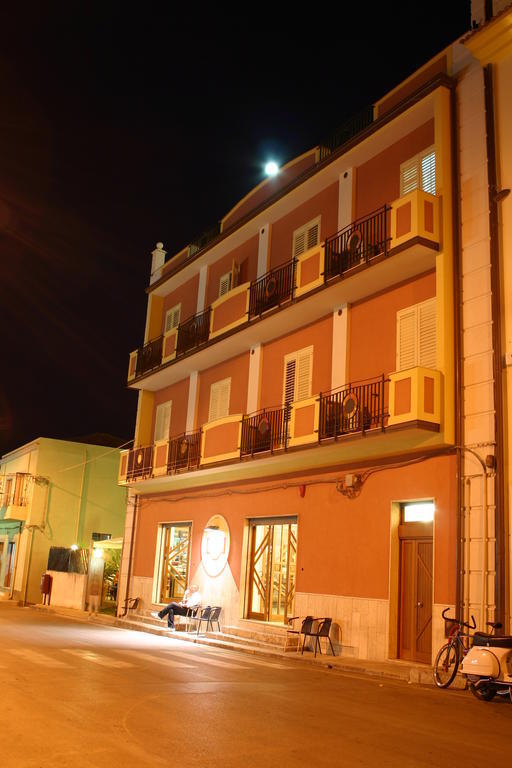 Hotel Piro Torrenova  Bagian luar foto